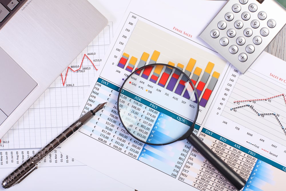 Image of accounting & tax charts and graphs